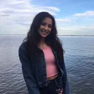 Meet your Posher, Vanessa